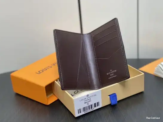 Cheap cm VUITTON LOUIS Pocket Organizer-7.5*11.1*1 0608